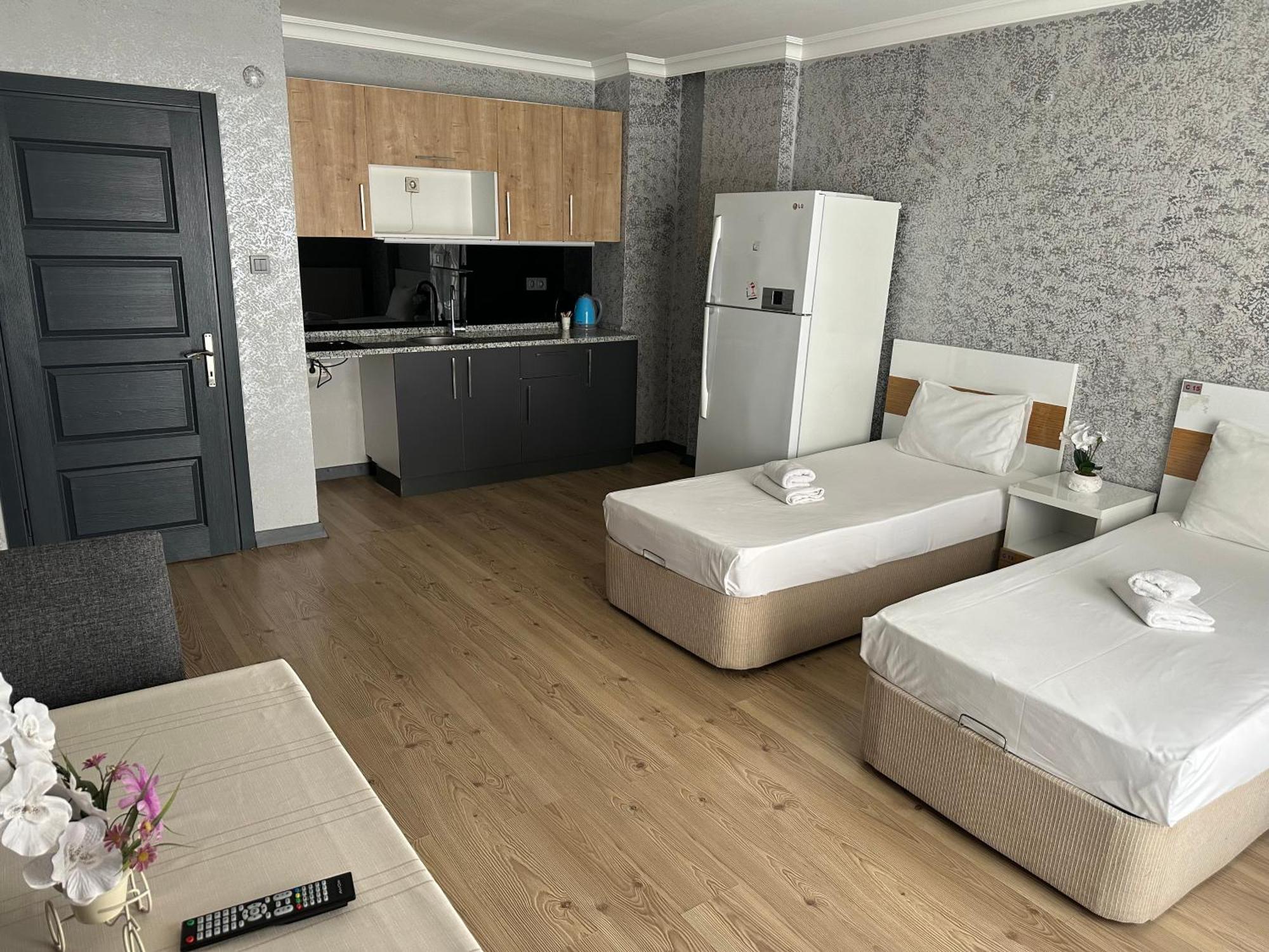 Park Ulusoy Hotel Измир Екстериор снимка